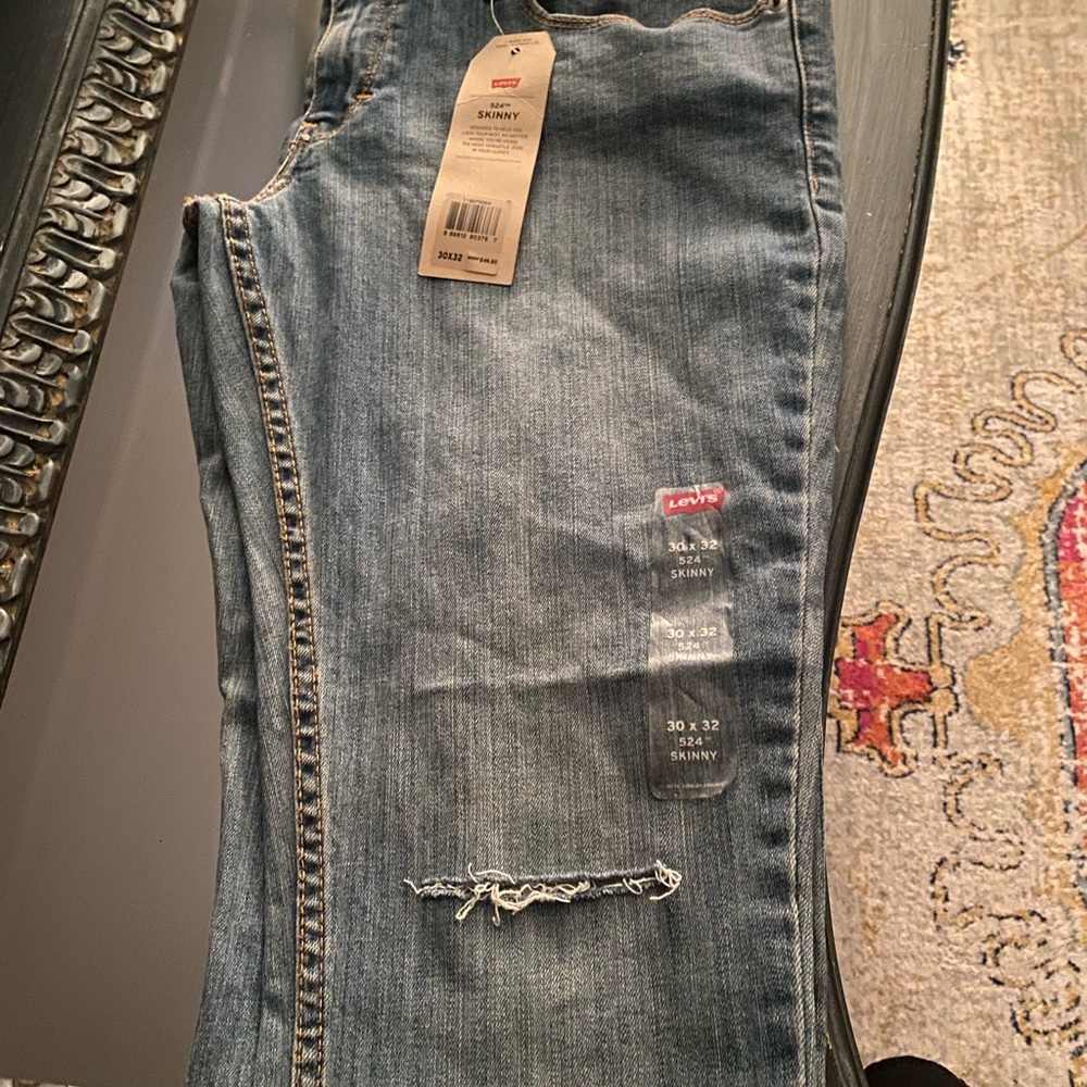 30x 32 Levi’s 524 Skinny Jeans